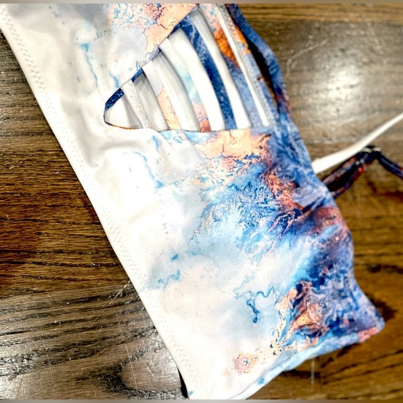 Zaful Women’s Marble Print Ladder Cutout Bikini - Picture 7 of 8